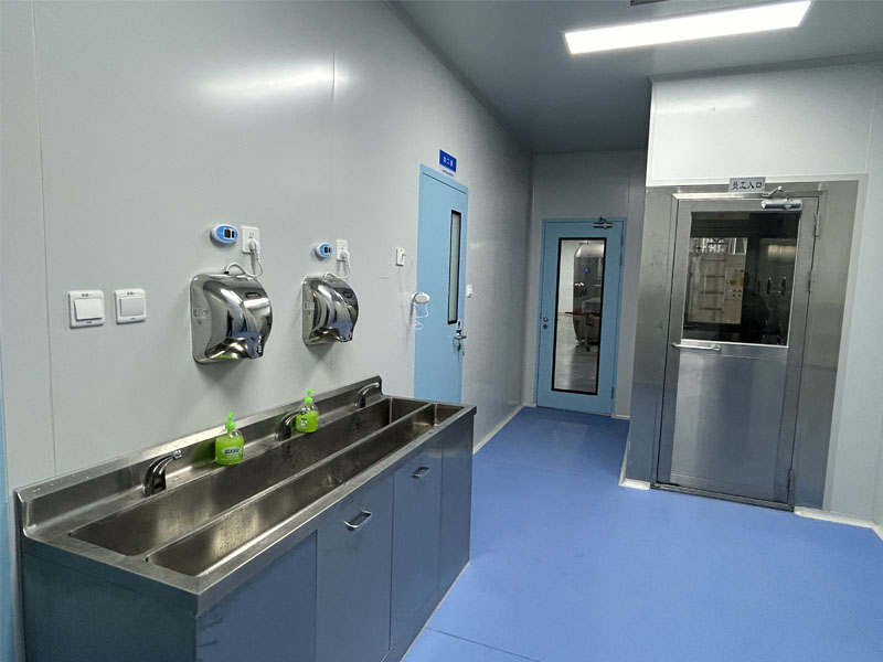 昆山華偉達牛奶杯產(chǎn)品加工10萬級潔凈車間完工驗收交付